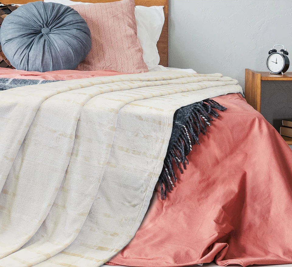 Manta de felpa de cachemir doble 70""x90"" terciopelo a rayas suave acogedora cama polar Foto 4 de 4