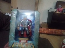 2011 The Return OF Marvel Legends THOR Hammer Action Figure SDCC Exclusive