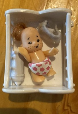 Polly Pocket Babytime Fun Polly's Nursery Fun Baby /Crib /Bottle /Rooted Hair