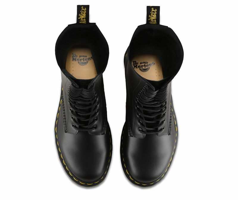 dr martens 1914 smooth