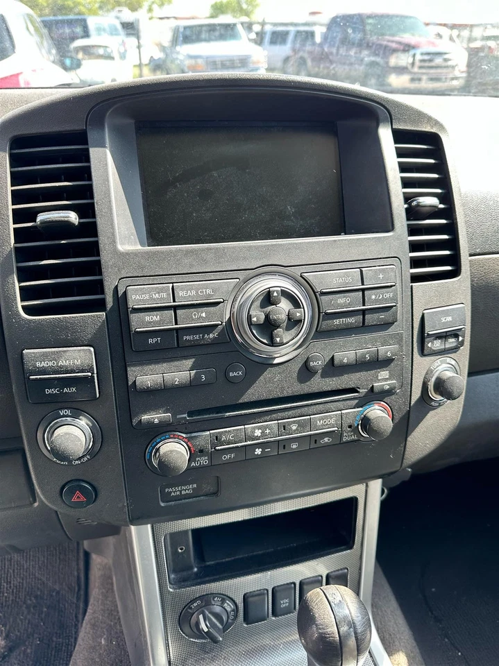 Conjunto de filtro de aire usado se adapta a: Nissan Pathfinder 2011 6 cilindros 4,0 grado A Foto 2 de 4