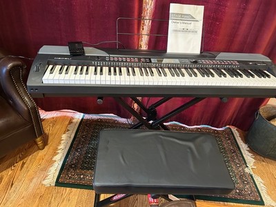 Medeli SP4200 88-Key Hammer Action Digital Stage Piano