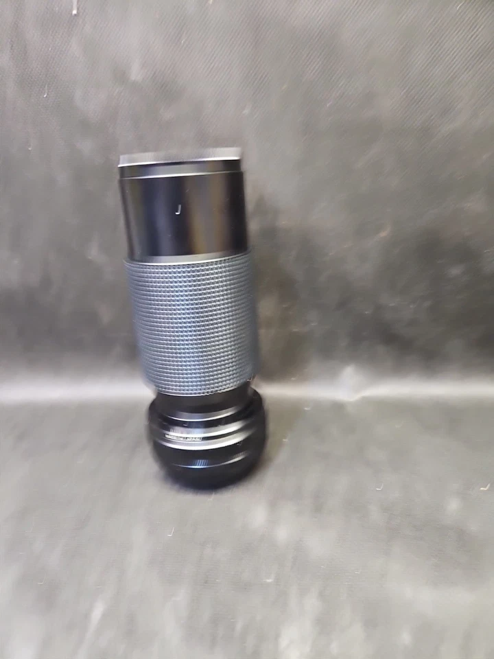 Vivitar 70-210mm 52mm 1:4.5 MC Macro Focusing Zoom Lens  - Image 3 of 4