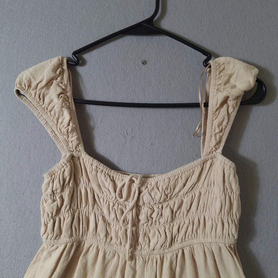 L.A. Hearts Womens Smocked Romper Small Beige Oatmeal Boho Ruffle Strap Playsuit - Image 2 of 4
