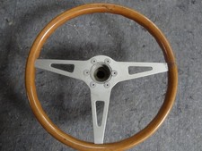 Moto-lita Or Period-style Wood-rimmed Steering Wheel For A Jaguar E-type Xke