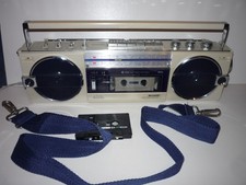 Sharp GF-7 Japan, top, weiß + Cassette TDK u...