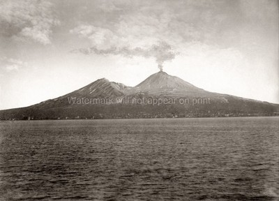 Italy Mount Vesuvius Volcano Eruption Smoke Bay Naples Vtg. Photo 19thC.