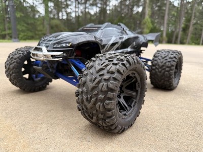 *Rare* Black Limited Edition Traxxas 1/8 E-REVO 2.0 VXL 6S Brushless 4WD Truck