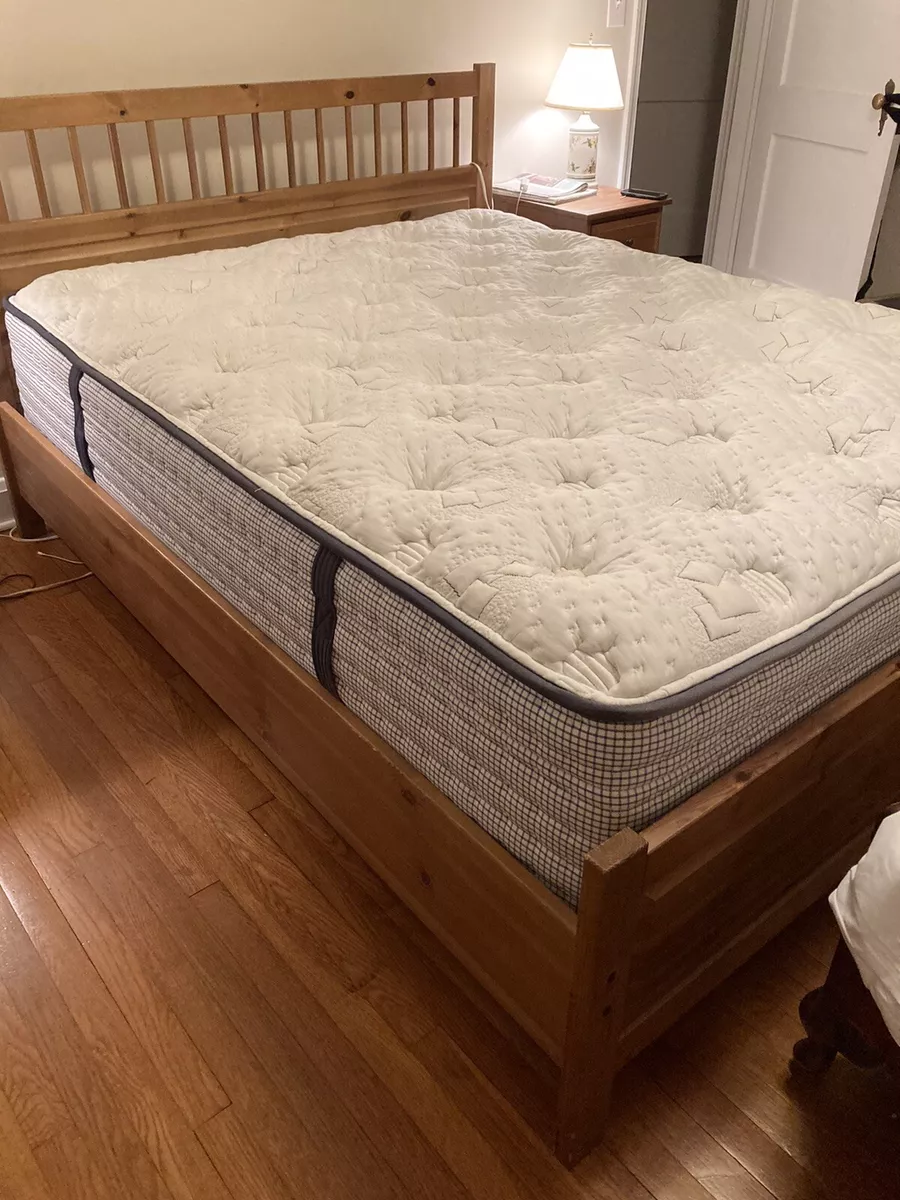 Aireloom Queen size mattress