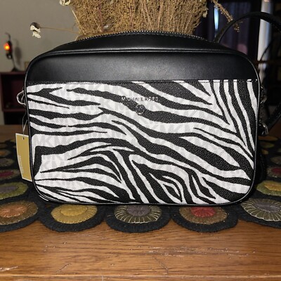 NWT Michael Kors Jet Set Charm Large EW Camera Crossbody