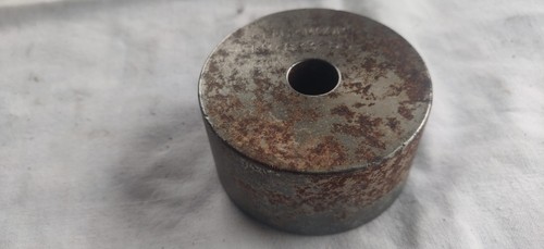 KM-833-5 Aus- und Einbau der Dämpfungsbuchsen der Hinterachse Spezialwerkzeug