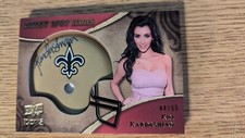 Kim Kardashian ICONS Signature Sweet Spot Autographed SuperBowl 44/55 card