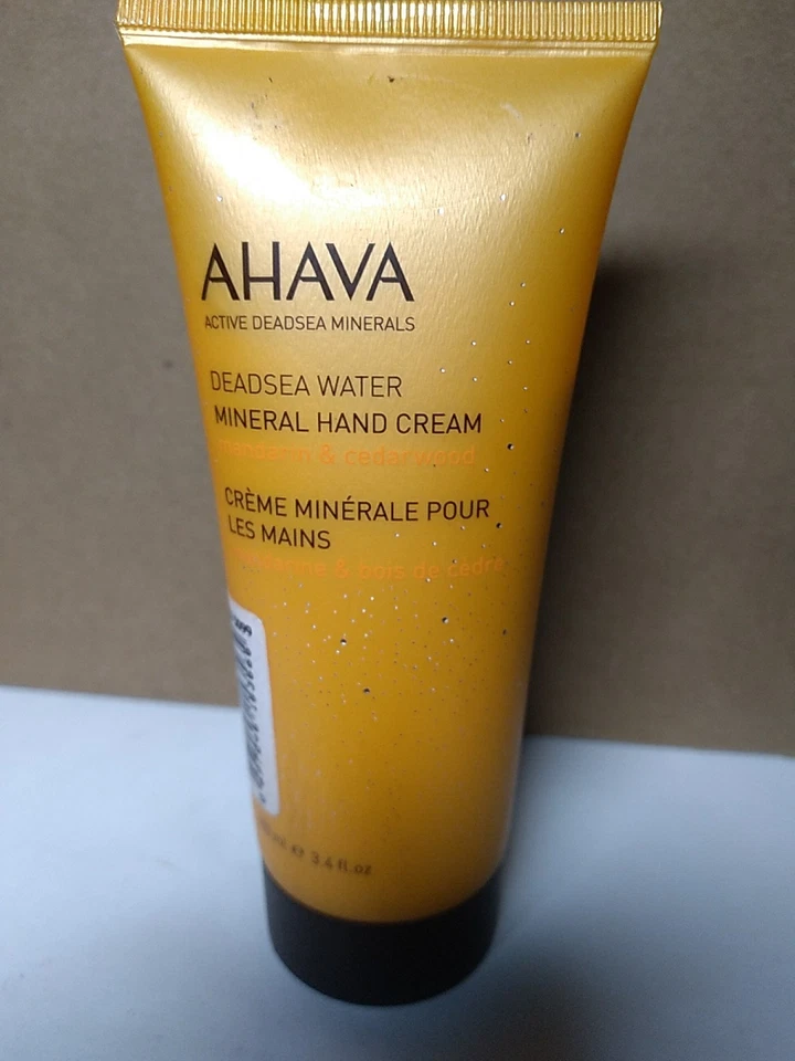 Crema de manos mineral de agua de Deadsea AHAVA mandarina y madera de cedro 3,4 fl oz nueva sin caja Foto 2 de 4