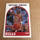 1989 Hoops MICHAEL JORDAN #200 Chicago Bulls Basketball Card (e8)