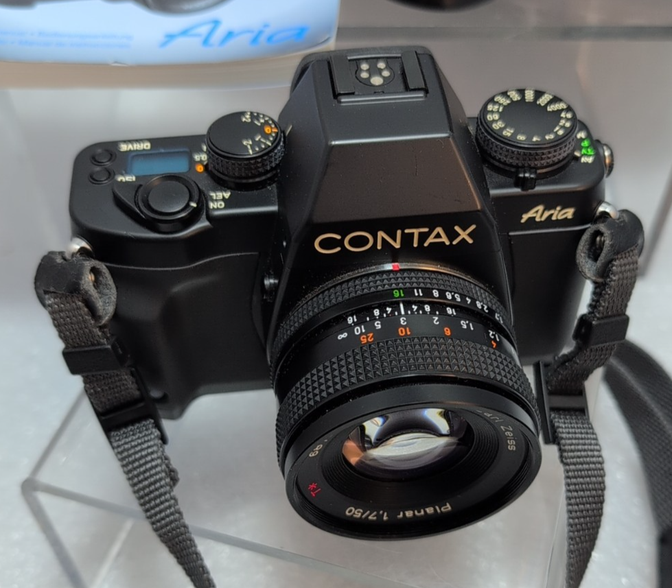 NEAR MINT] Contax Aria 35mm Film SLR Camera + Planar T* 50mm f/1.7