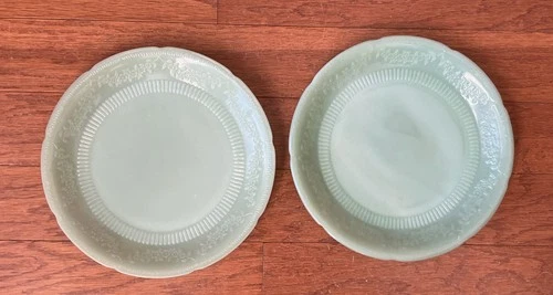 2 Fire King Jadeite Alice Full Size Dinner Luncheon Plates  9” Anchor Hocking
