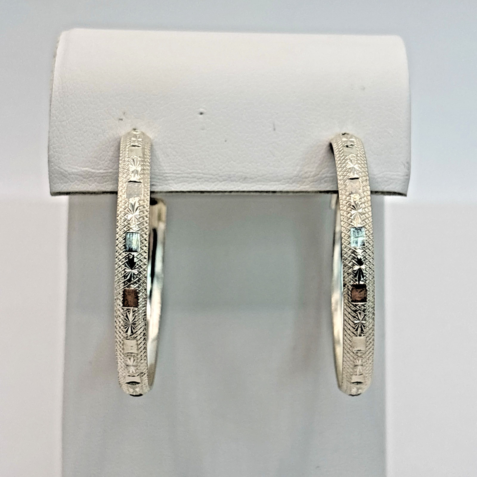 STUNNING .925 Vintage Sterling Silver Estate Hoop Earring