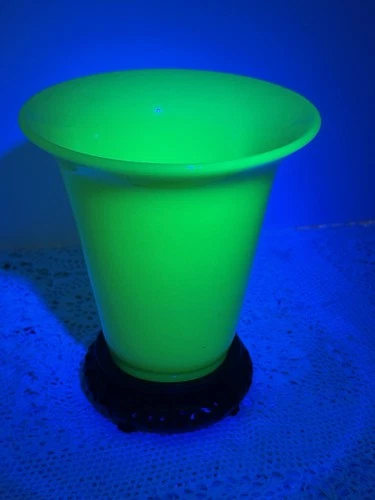 Antique Fenton Chinese Yellow 6" Flared Vase On Black Stand 1920's Uranium