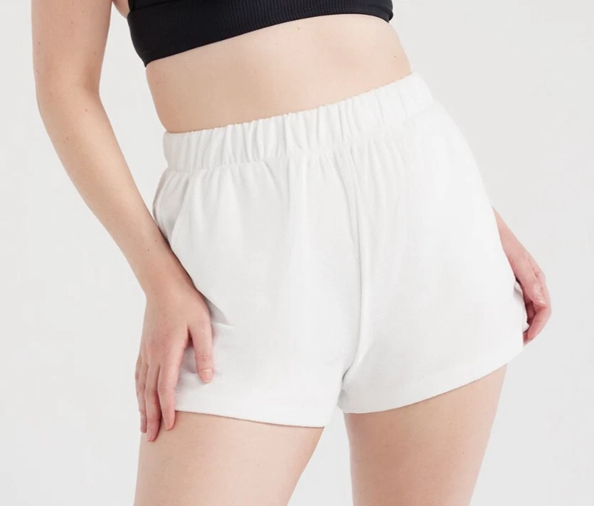 Time and Tru Women's and Women's Plus 3X 24W-26W Terry Coverup Shorts, WHITE - Picture 1 of 8