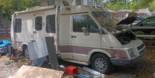1983 Winnebago RV Cummins Motor 4 Cylinder