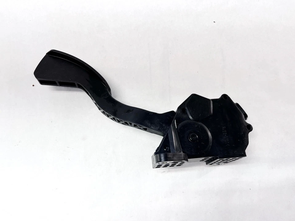 13-18 LEXUS ES350 ES ACCELERATOR GAS PEDAL TRAVEL SENSOR OEM - Image 2 of 4