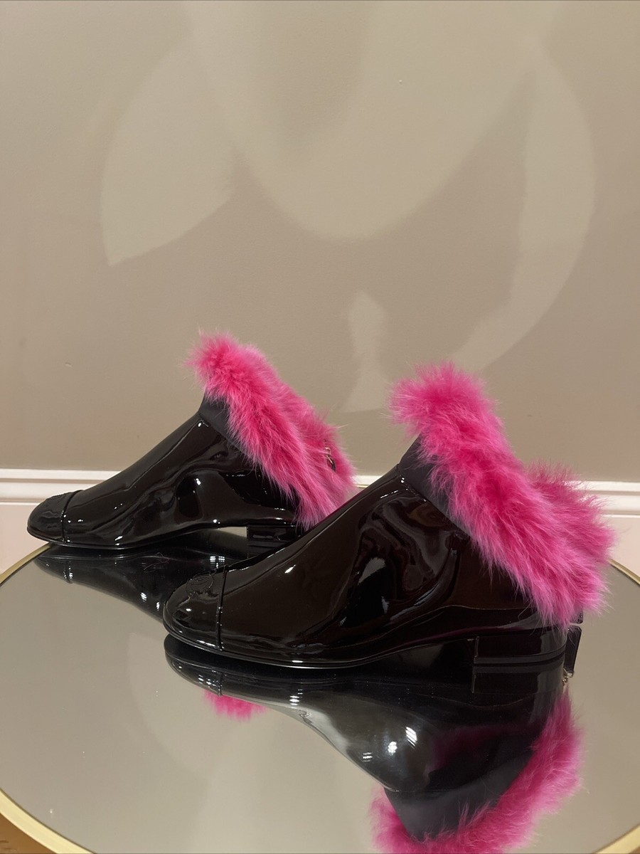 CHANEL 23S CC Interlocking Logo Fur Loafers Boots Size 39 | eBay