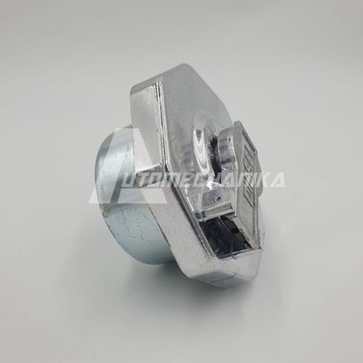 Fuel Gas Tank Cap for ISUZU NPR NQR 4HK1 4JJ1 8981460100 with Key