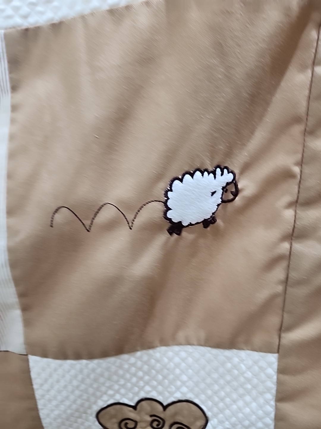 Sweet jojo designs little lamb crib quilt Baby Sheep Tan White Nursery 