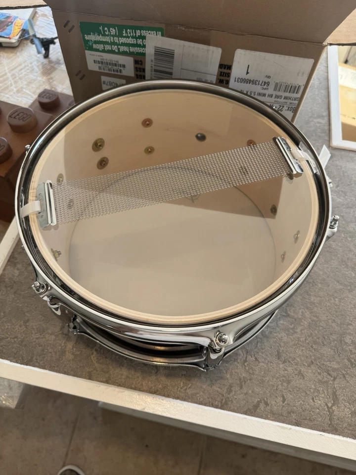 Tambor Gretsch Blackhawk 5,5x12" negro EN CAJA con baquetas Foto 4 de 4