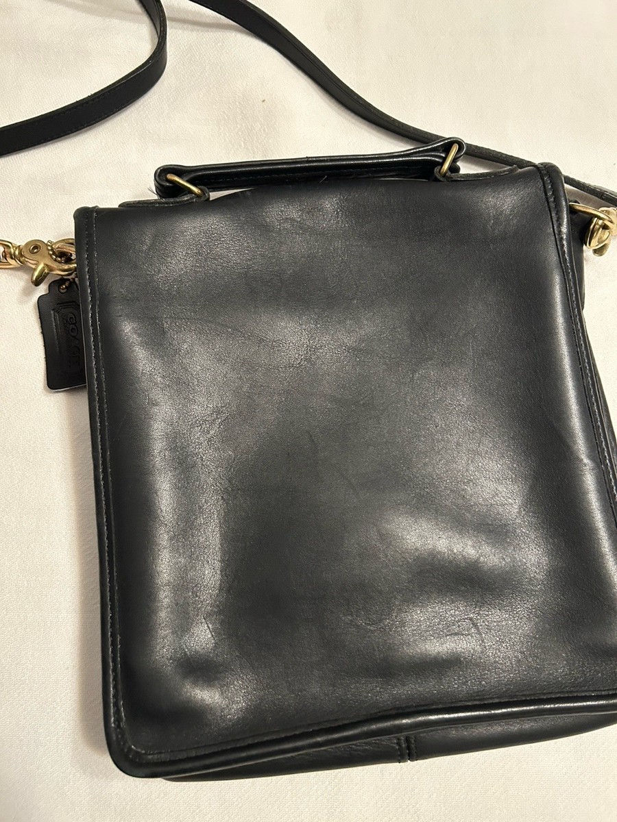 Vintage COACH Black Station Bag w Turnlock Closure | eBay