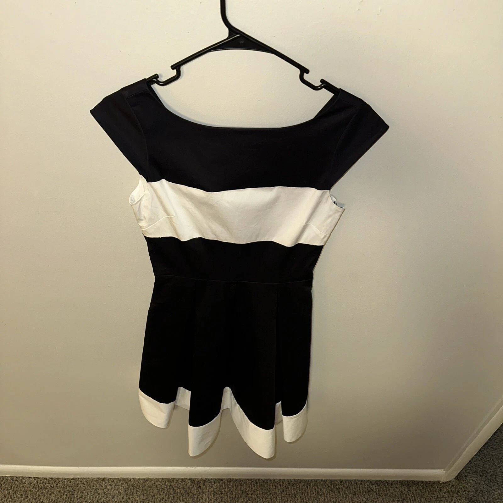 Abito Kate Spade donna 2 nero bianco color block manica corta aderente e svasato