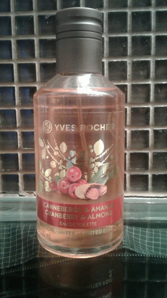 Yves Rocher клюква миндаль духи 100 мл спрей ограниченного тиража очень редкая - Изображение 2 из 4
