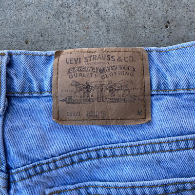 Vtg 90s Levis 15921 Blue Jeans Tapered Fit leg sz 33” Orange Tab