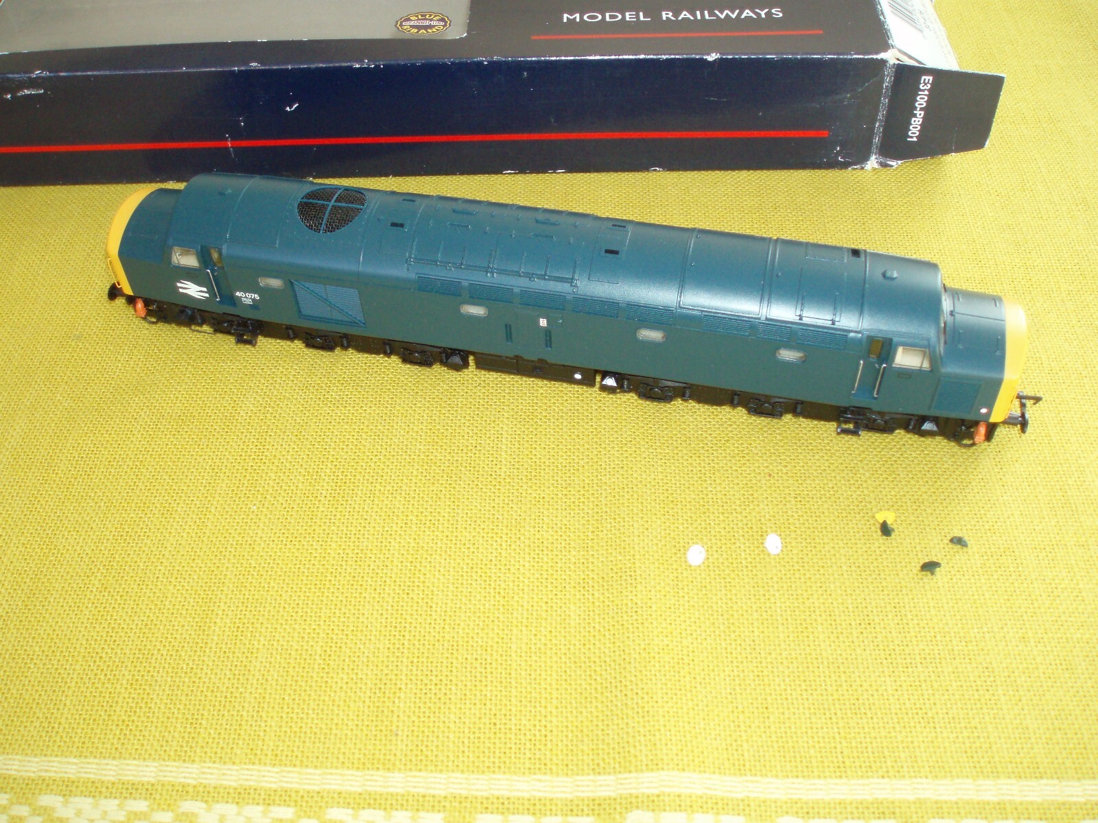 BACHMANN OO Gauge B.R. Class 40 DIESEL 40075 32476 eBay