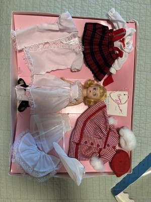 Darling 1992 Madame Alexander 8  Doll,  Wendy Loves Being Loved,  w/Tag
