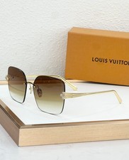 LOUIS VUITTON Z3396U Women's Sunglasses Lens Size 62 17-140mm With New Case