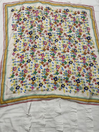 Louis Vuitton Silk Floral Scarf Square Multicolor Floral Print Made in Italy 34