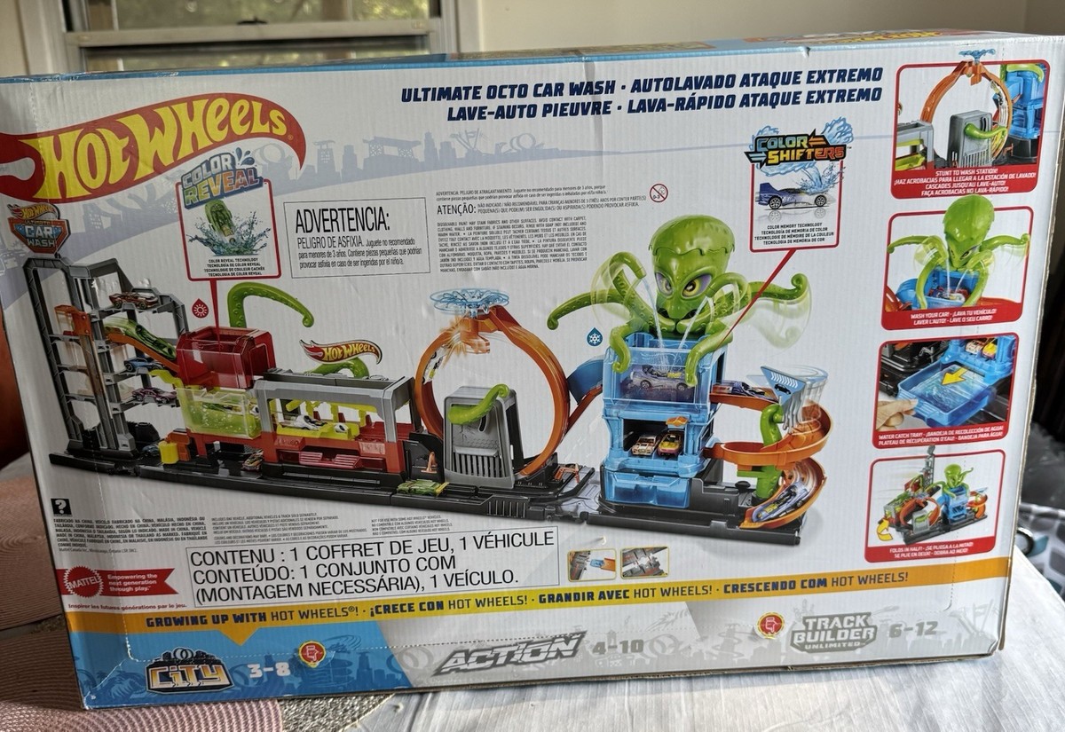Hot Wheels Ultimate Octo Car Wash Playset Color Reveal Car GTT96 NEW