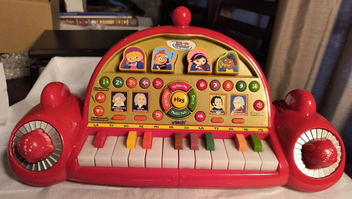 VTech Little Einsteins Rocket Musical Piano Works Great**Missing Battery Cover**