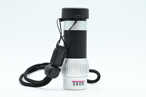 Leica 40650 8x20 Monovid Silverline Monocular #241 - Picture 4 of 7