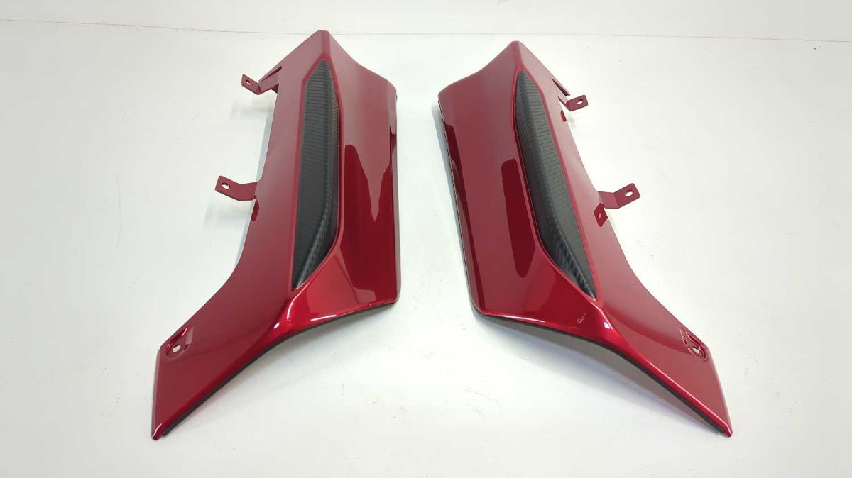 New OEM Mitsubishi Rear Bumper Spoiler Kit 2018-2022 Outlander