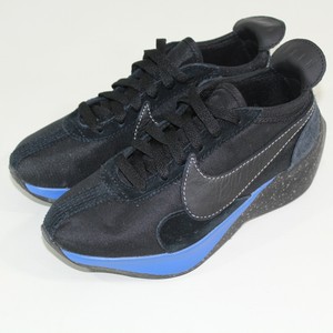 nike moon racer women's