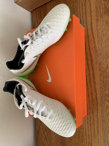 Magista Opus FG, Nike Soccer Cleats 