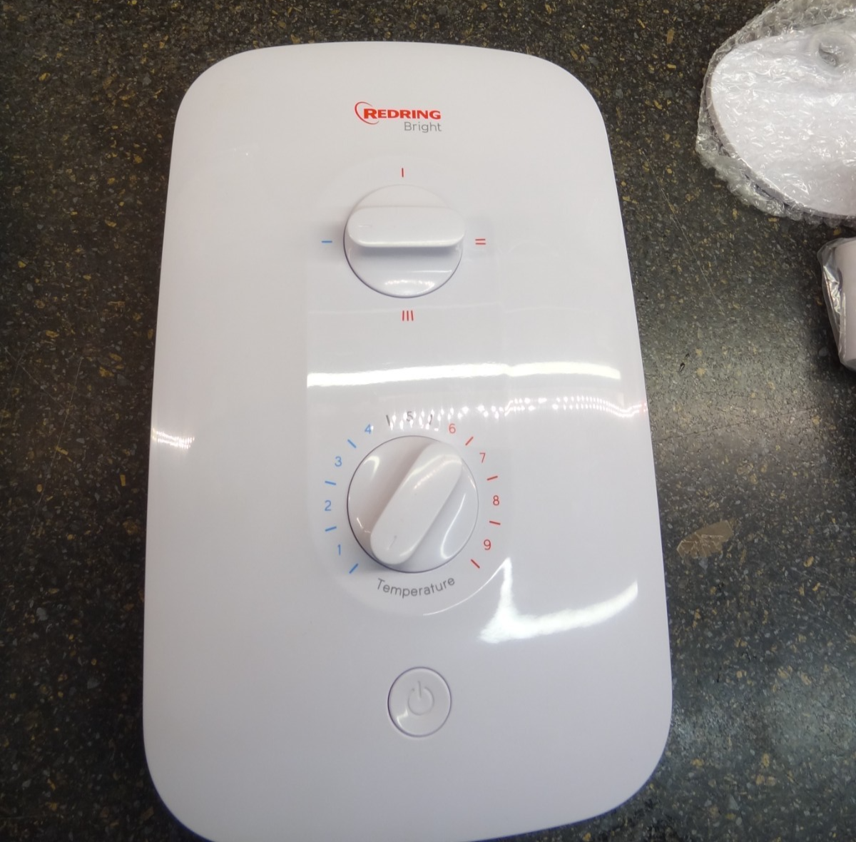 Redring Bright 9.5kW Electric Shower - FAULTY - For Spares or Repair