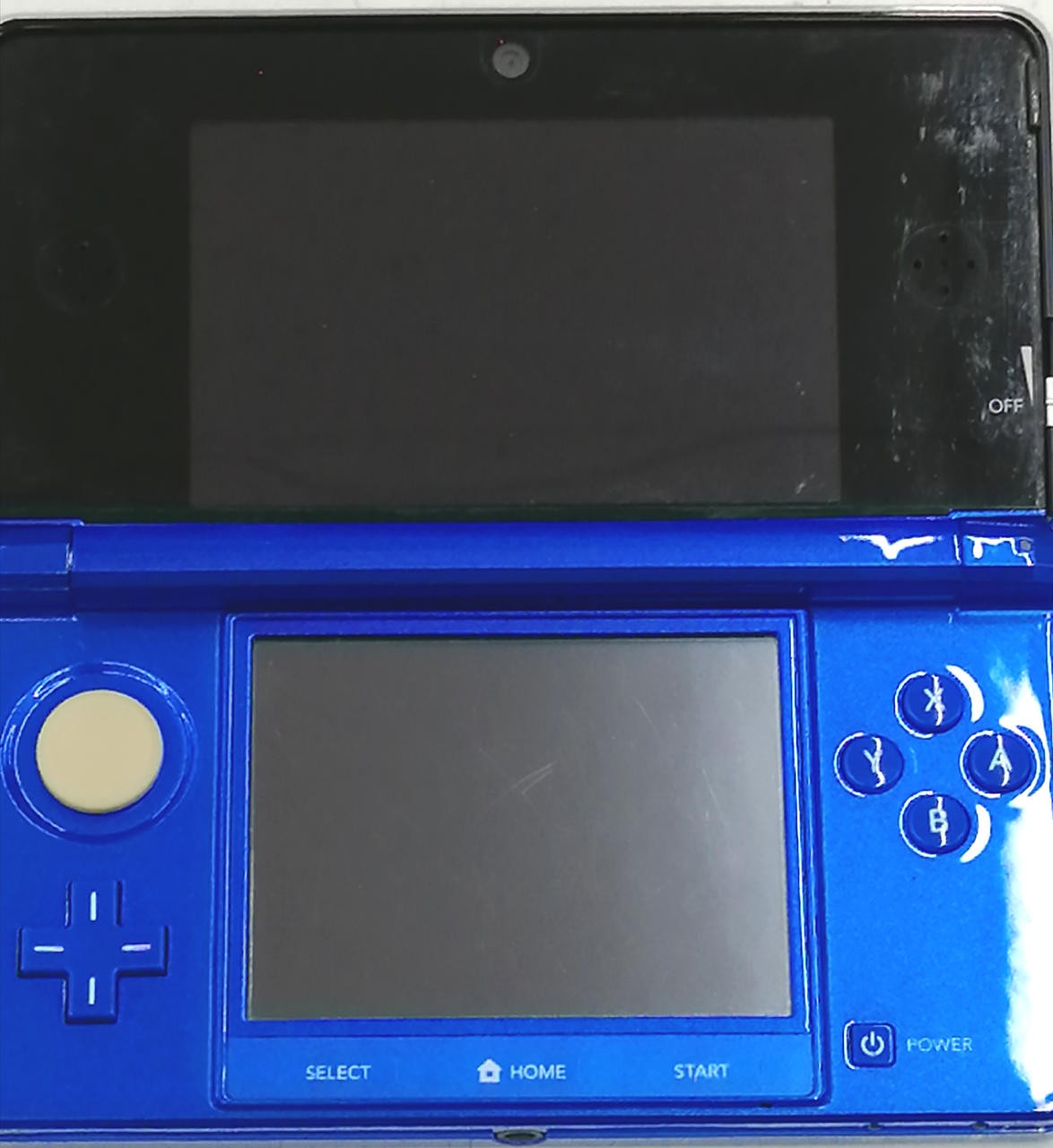 Nintendo 3DS CTR-001 Handheld Console Portable Gaming System