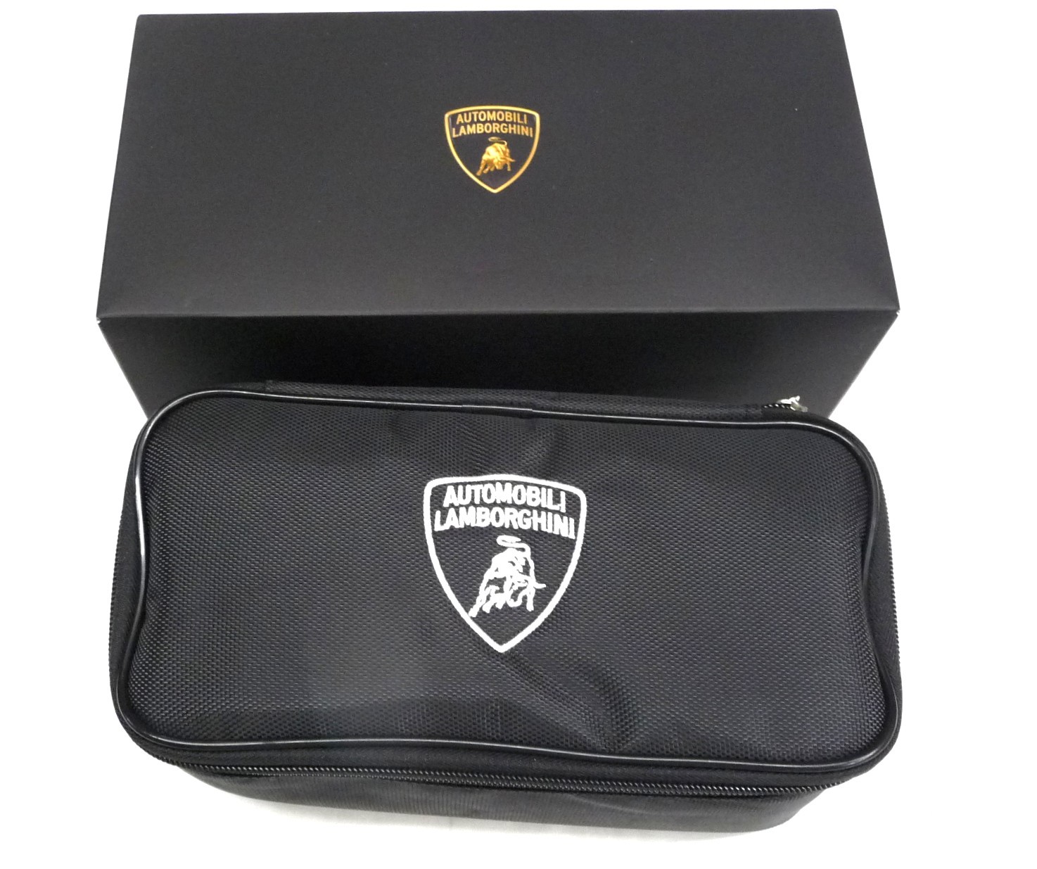 Lamborghini Aventador 2015-2025 Battery charger