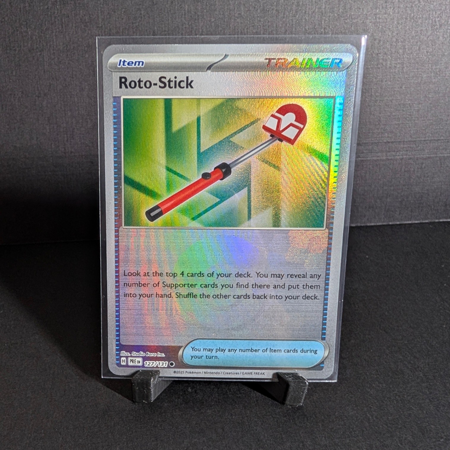 Roto-Stick (Poke Ball Pattern) 127/131 SV: Prismatic Evolutions Common NM