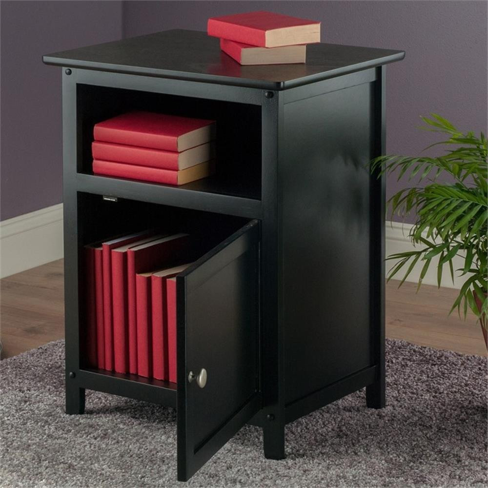 Winsome Henry Transitional Solid Wood End Table Wood in Blac