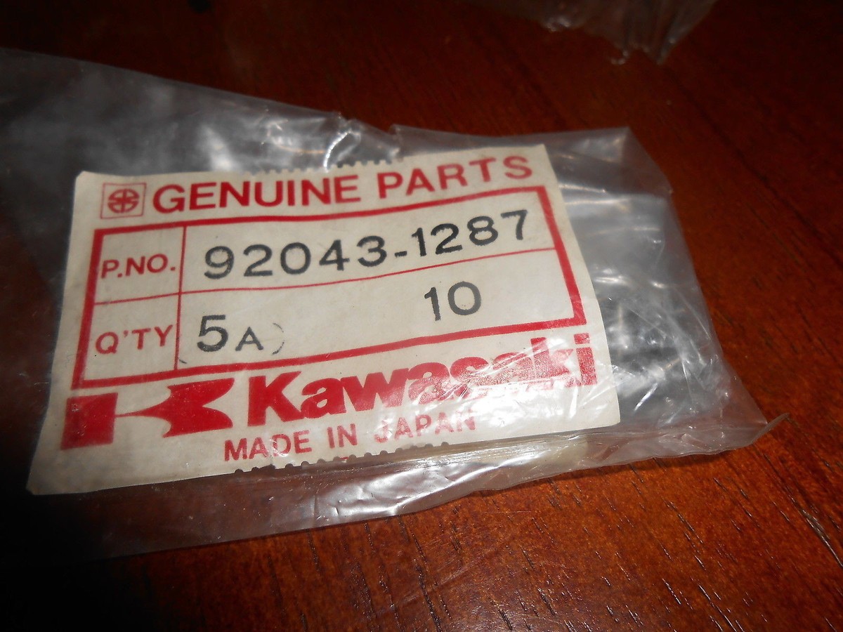 N-3204X+K30X（aki） K120A Stemco Kaiser Qwik Kit No Ream King Pin Set