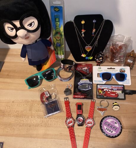 DISNEY PIXAR JEWELRY & ACCESSORIES+TOY STORY BUZZ WOODY JESSE EDNA MODE, CARS UP - Picture 1 of 12